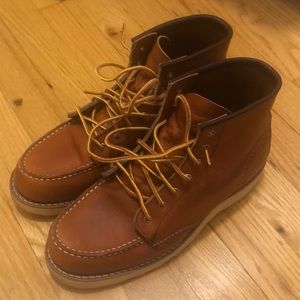 Red Wing Women’s 6-Inch Moc Boots